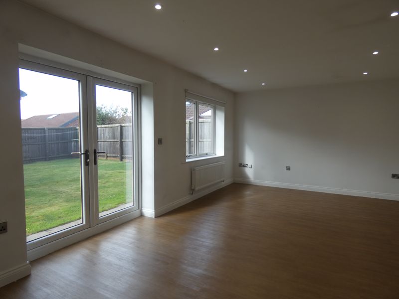 LOUNGE- click for photo gallery